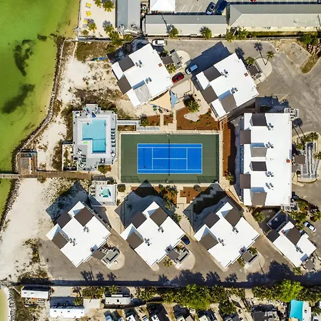 Soundside Holiday Beach Resort-2