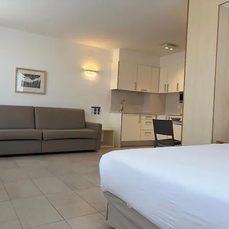 Atenea Park Suites & Apartments-2