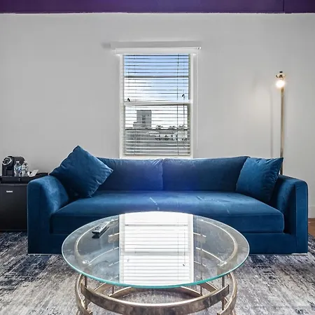 Townhouse Hotel-3
