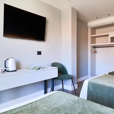 Hostal Sol y Miel-2