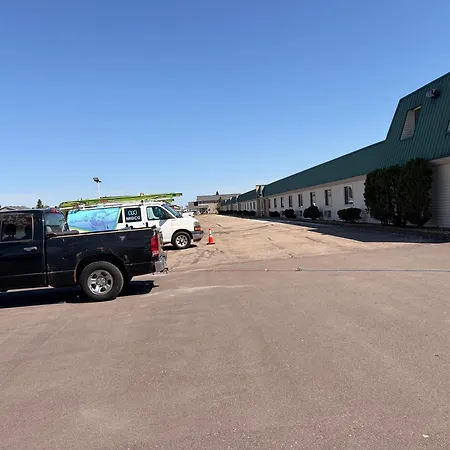 East Grand Inn Grand Forks Nd I 29-2