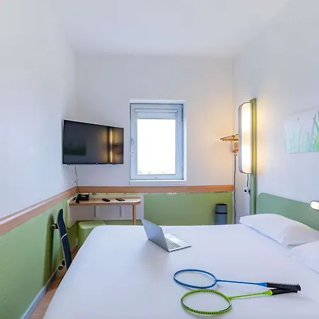 Hotel Ibis Budget Porto Gaia-2