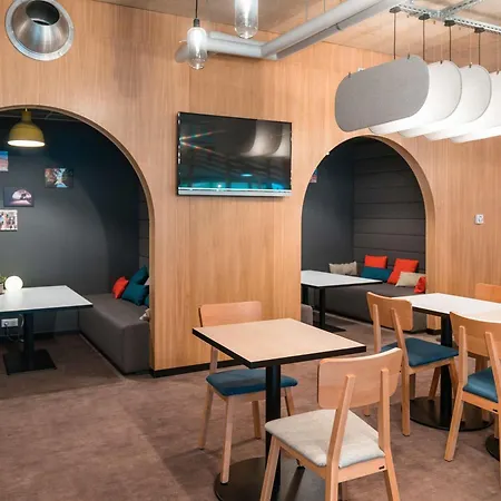 ibis Styles Chalons en Champagne Centre-3