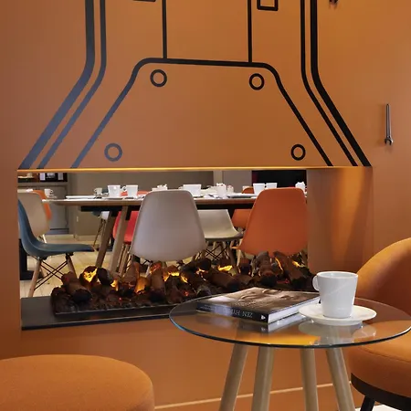 Ibis Styles Bourg La Reine-2