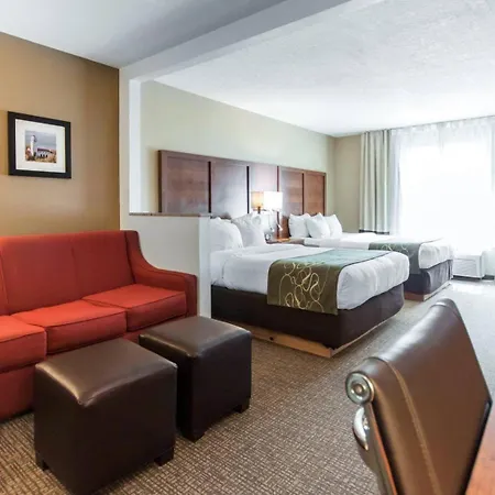 Comfort Suites Airport-2