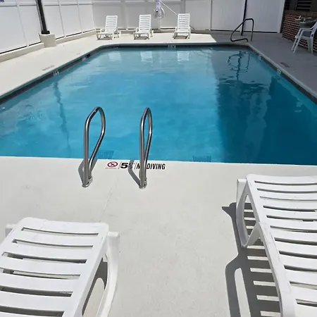 Comfort Inn & Suites Brunswick I-95-3