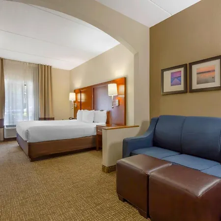Comfort Suites Regency Park-2