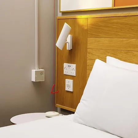 Ibis Styles Birmingham Centre-2