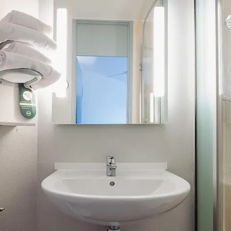 B&B HOTEL Rennes Est Cesson Sévigné-2