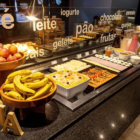 ibis budget Curitiba Centro-2