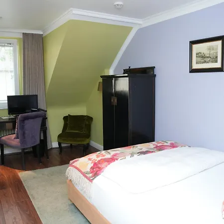 Boutique Hotel Sir & Lady Astor - The Charming City Hotels-3