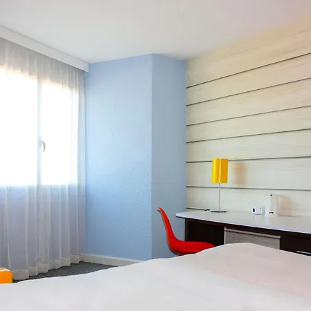 Ibis styles Toulon la Seyne sur Mer-2