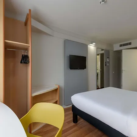 ibis Hotel Köln Airport-2