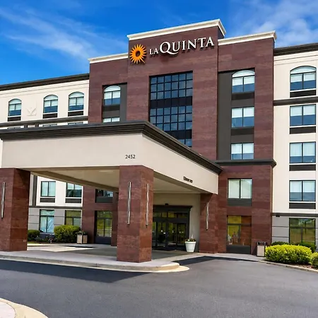 La Quinta Inn & Suites By Wyndham Duluth-Atlanta-3