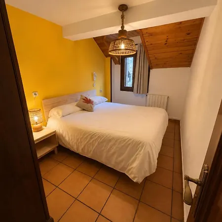 Hostal Rural Sant Climent - Habitacions I Apartaments-3
