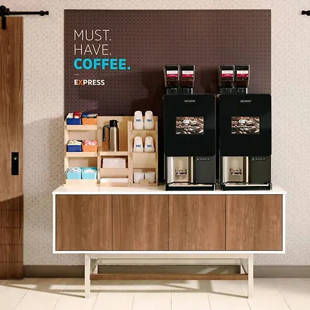 Holiday Inn Express & Suites - La Grange By Ihg-2