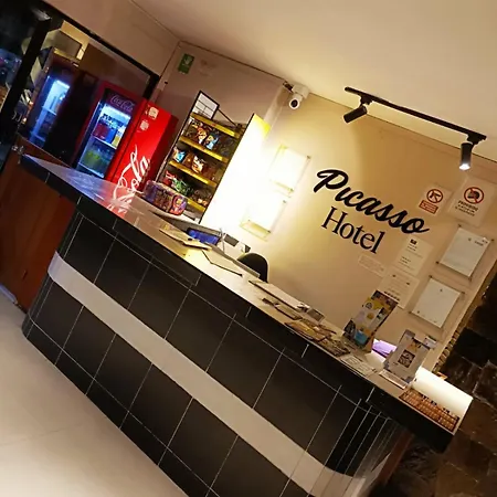 Hotel Picasso 70-2