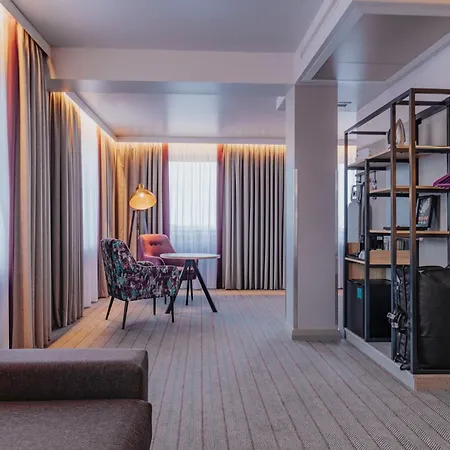 Premier Inn Köln City Mediapark-3