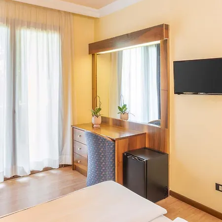 Park Hotel Jolanda-2