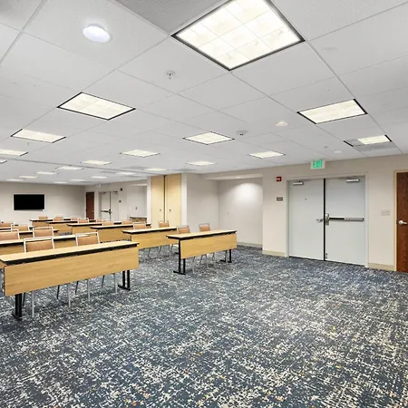 Hampton Inn & Suites Lancaster-3