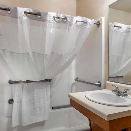 Extended Stay America Select Suites - Wichita - North-3