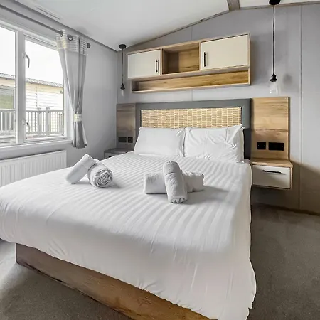 Praa Sands Holiday Park-2