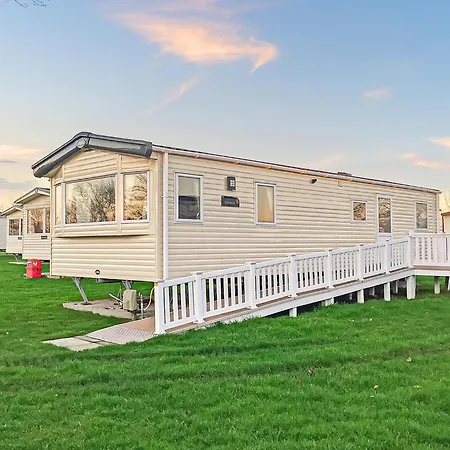 Tollerton Holiday Park-2