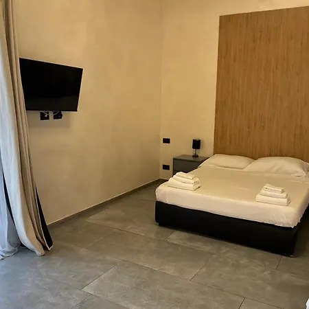 Dazio Exclusive Rooms-2