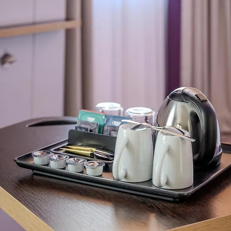 Premier Inn Hamburg St. Pauli-3