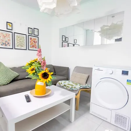 Central London Rooms Ec1V-2