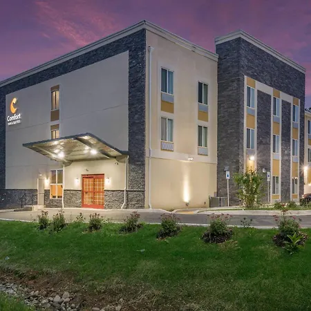 Comfort Inn & Suites Harrisburg - Hershey West-3