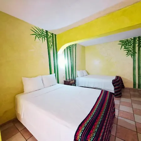 Hotel Esmeralda-3