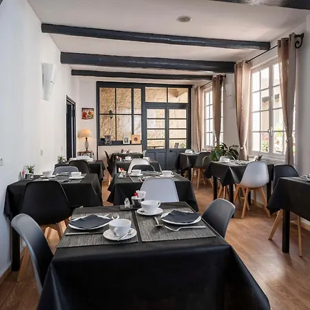 Best Western Le Comtadin-2