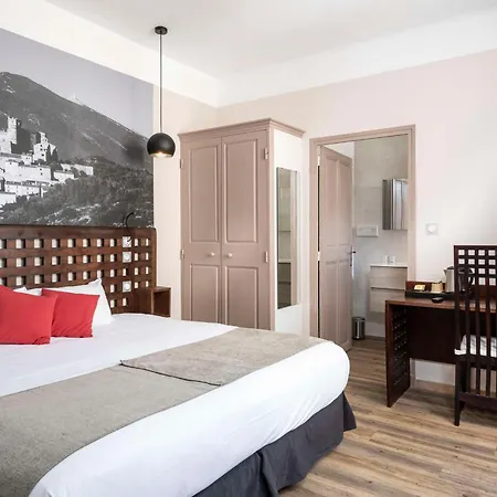 Best Western Le Comtadin-3