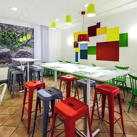 Ibis Styles Napoli Garibaldi-2