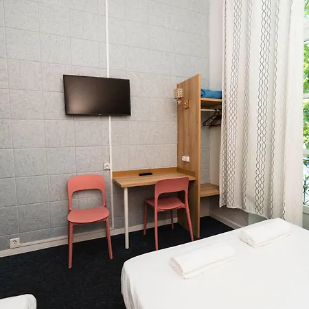 Hotel Cesar Nimes Centre Historique & Gare-2