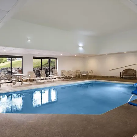 Americinn By Wyndham Madison West-2