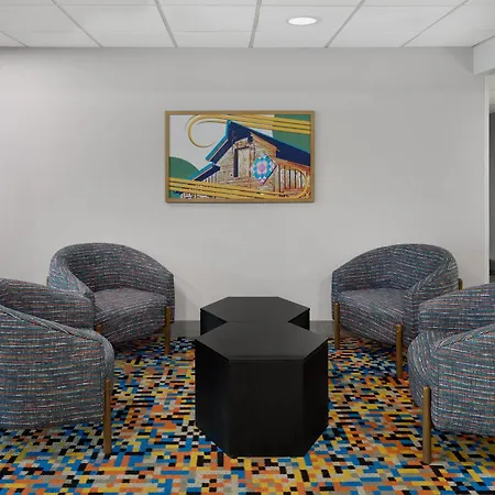 Hampton Inn Janesville-3
