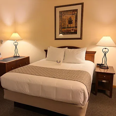 Whitetail Creek Resort-3