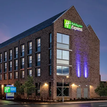 Holiday Inn Express Cambridge West - Cambourne By Ihg-2