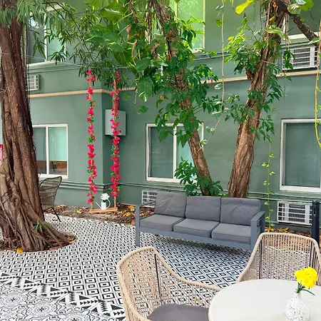 Atrium Hotel, Trademark Collection By Wyndham-3