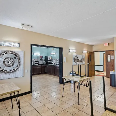 Woodland Inn And Suites Extended Stay-3