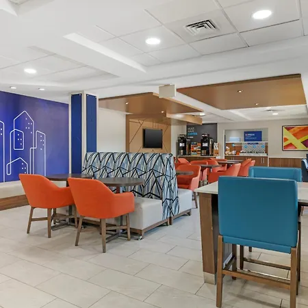 Holiday Inn Express Biddeford By Ihg-3
