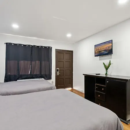 Encore Inn Inglewood-2