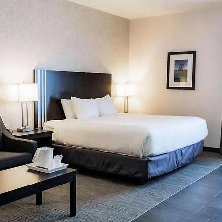 Park Inn By Radisson Edmonton Airport-2