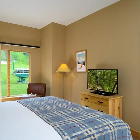 Burke Mountain Hotel-2