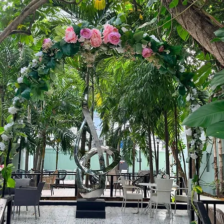 Atrium Hotel, Trademark Collection By Wyndham-2
