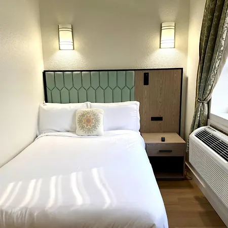 Athens Hotel & Suites-2
