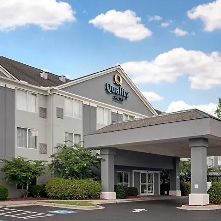 Quality Suites Pineville - Charlotte-2