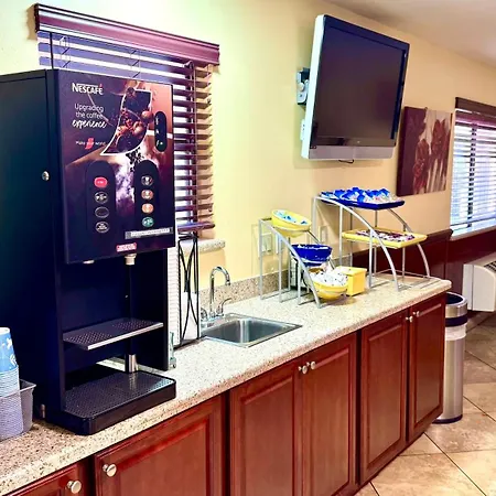 Days Inn By Wyndham Rio Rancho-3